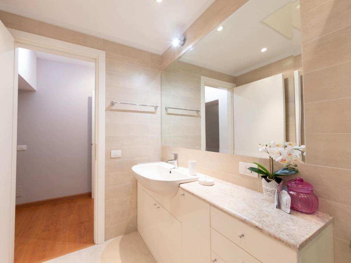 רומא The Best Rent - Lovely One-Bedroom Apartment Near Villa Borghese מראה חיצוני תמונה
